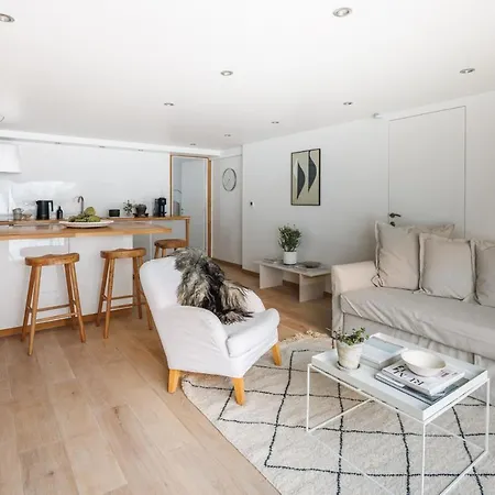 Hautbois - Family With 5 Bedrooms With Glacial Views - By Cozee Шале
